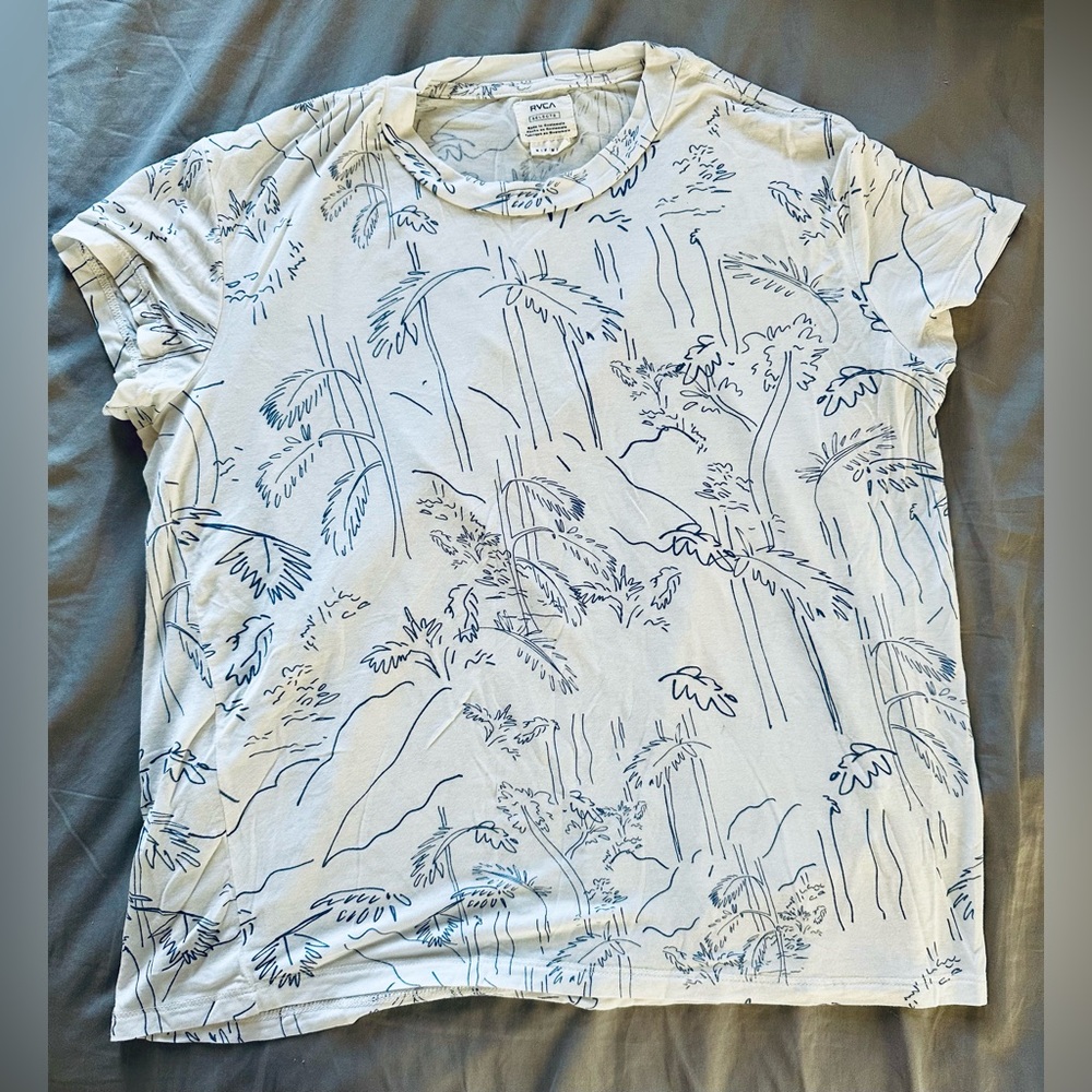 RVCA Shirt Size Medium